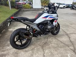2025 BMW R 1300 RS Performance