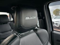 2024 Isuzu D-MAX BLADE