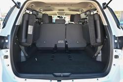 2025 Toyota Fortuner GXL GUN156R 4X4 Dual Range Glacier White