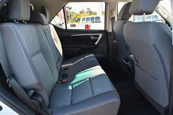 2025 Toyota Fortuner GXL GUN156R 4X4 Dual Range Glacier White