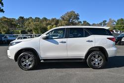 2025 Toyota Fortuner GXL GUN156R 4X4 Dual Range Glacier White