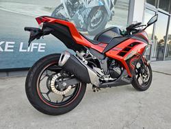 Kawasaki 2013 Kawasaki EX300 Orange