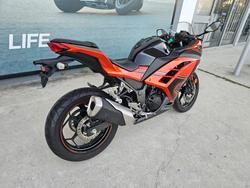 Kawasaki 2013 Kawasaki EX300 Orange