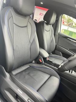 2026 Volkswagen Tiguan 200TSI eHybrid R-Line