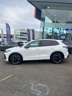 2026 Volkswagen Tiguan 200TSI eHybrid R-Line