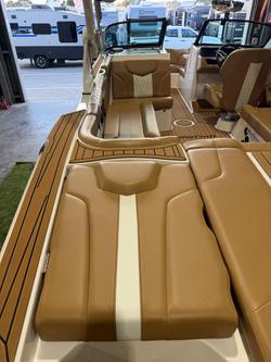 2026 MasterCraft XT22 T