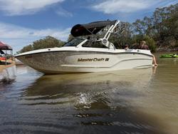 2026 MasterCraft XT22 T