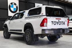 2022 Toyota Hilux SR