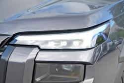 2026 Subaru Outback AWD Touring
