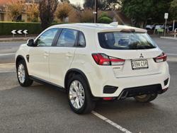 2022 Mitsubishi ASX ES