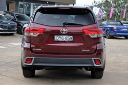 2017 Toyota Kluger Grande