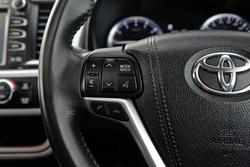2017 Toyota Kluger Grande