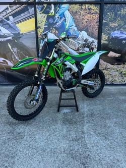2010 Kawasaki KX450F Green