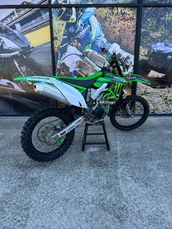 2010 Kawasaki KX450F Green