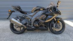 Kawasaki ZX-10R (ZX1000 Ninja)
