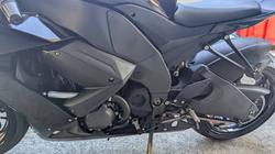 2008 Kawasaki ZX-10R (ZX1000 NINJA) Black