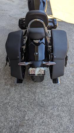 2023 BMW Motorrad R 18 CLASSIC Black