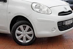 2013 Nissan Micra ST