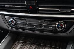 2021 LDV D90 Executive