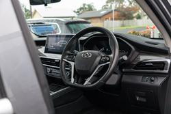 2021 LDV D90 Executive