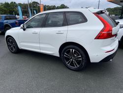 2020 Volvo XC60 D4 Momentum