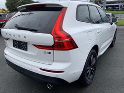 2020 Volvo XC60 D4 Momentum