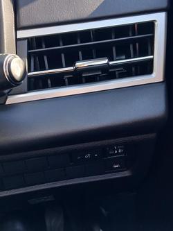 2023 Mitsubishi Outlander ES