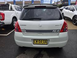 2009 Suzuki Swift RE4