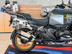 2026 BMW Motorrad R 1300 GS Adventure Option 719 R 1300 Green