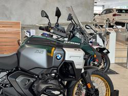 2026 BMW Motorrad R 1300 GS Adventure Option 719 R 1300 Green