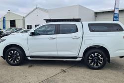 2025 Mazda BT-50 GT