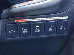 2017 Mitsubishi Outlander PHEV Exceed