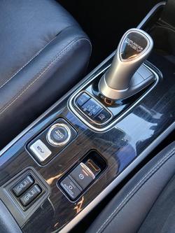 2017 Mitsubishi Outlander PHEV Exceed