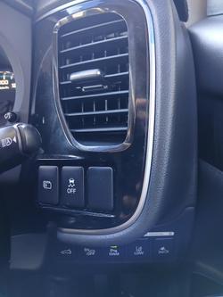 2017 Mitsubishi Outlander PHEV Exceed