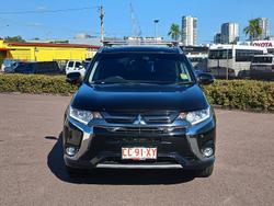 2017 Mitsubishi Outlander PHEV Exceed
