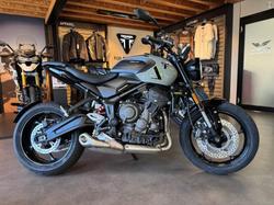 Triumph Trident 660