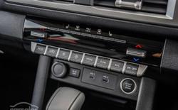 2026 Nissan Navara ST-X D27 MY26 4X4 Dual Range Summit Silver