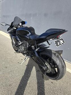 2022 Yamaha YZF-R1 R1 Black