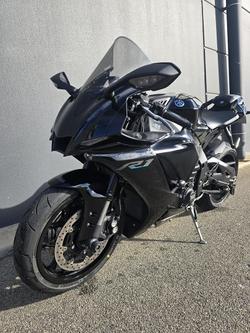 2022 Yamaha YZF-R1 R1 Black