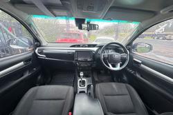 2023 Toyota Hilux SR5 GUN126R 4X4 Dual Range Glacier White