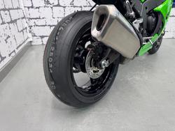 2025 Kawasaki Ninja ZX-10R ABS Ninja Green