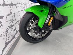 2025 Kawasaki Ninja ZX-10R ABS Ninja Green