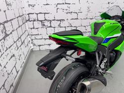 2025 Kawasaki Ninja ZX-10R ABS Ninja Green