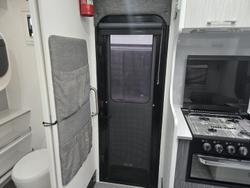 2018 New Age Caravans Manta Ray 18 Er