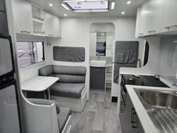 2018 New Age Caravans Manta Ray 18 Er