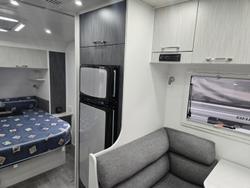 2018 New Age Caravans Manta Ray 18 Er