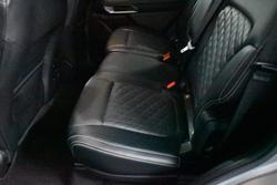 2023 Ford Everest Platinum