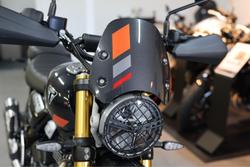 2025 Triumph Scrambler 400 XC Scrambler Grey