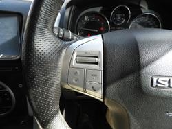 2020 Isuzu MU-X LS-T