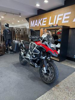 2018 BMW Motorrad R1200 GS ADVENTURE Red